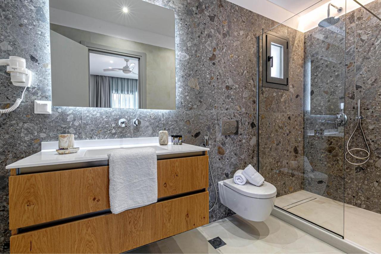 Sailors Luxury Agia Pelagia Chlomou