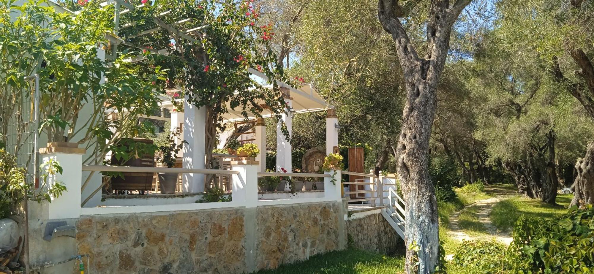Sailors Luxury Agia Pelagia Chlomou